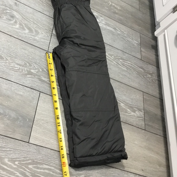 NWT OshKosh B’gosh Bib Snow Suit Overalls size 5 Gray Unisex - Picture 8 of 9